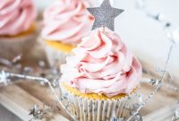 Keto Cranberry Vanilla Buttercream with Spicy Twist