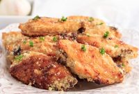 Keto Garlic Parmesan Wings in the Air Fryer