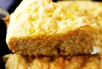 Buttery Skillet Cornbread: Crispy Edges, Tender Crumb