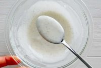 Vanilla Bean Glaze Recipe for Cakes, Donuts, and Pastries