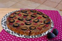 Fig and Raspberry Upside-Down Cake Recipe for Summer Desserts