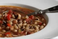 Hearty Southern Black-Eyed Pea Soup