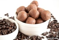 Caffeinated Keto Chocolate Coffee Fat Bombs for Energy