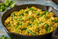 Creamy Coconut Chicken Curry Recipe for Weeknight Dinner