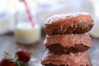 Neapolitan Baked Donuts: Strawberry, Vanilla & Chocolate Recipe