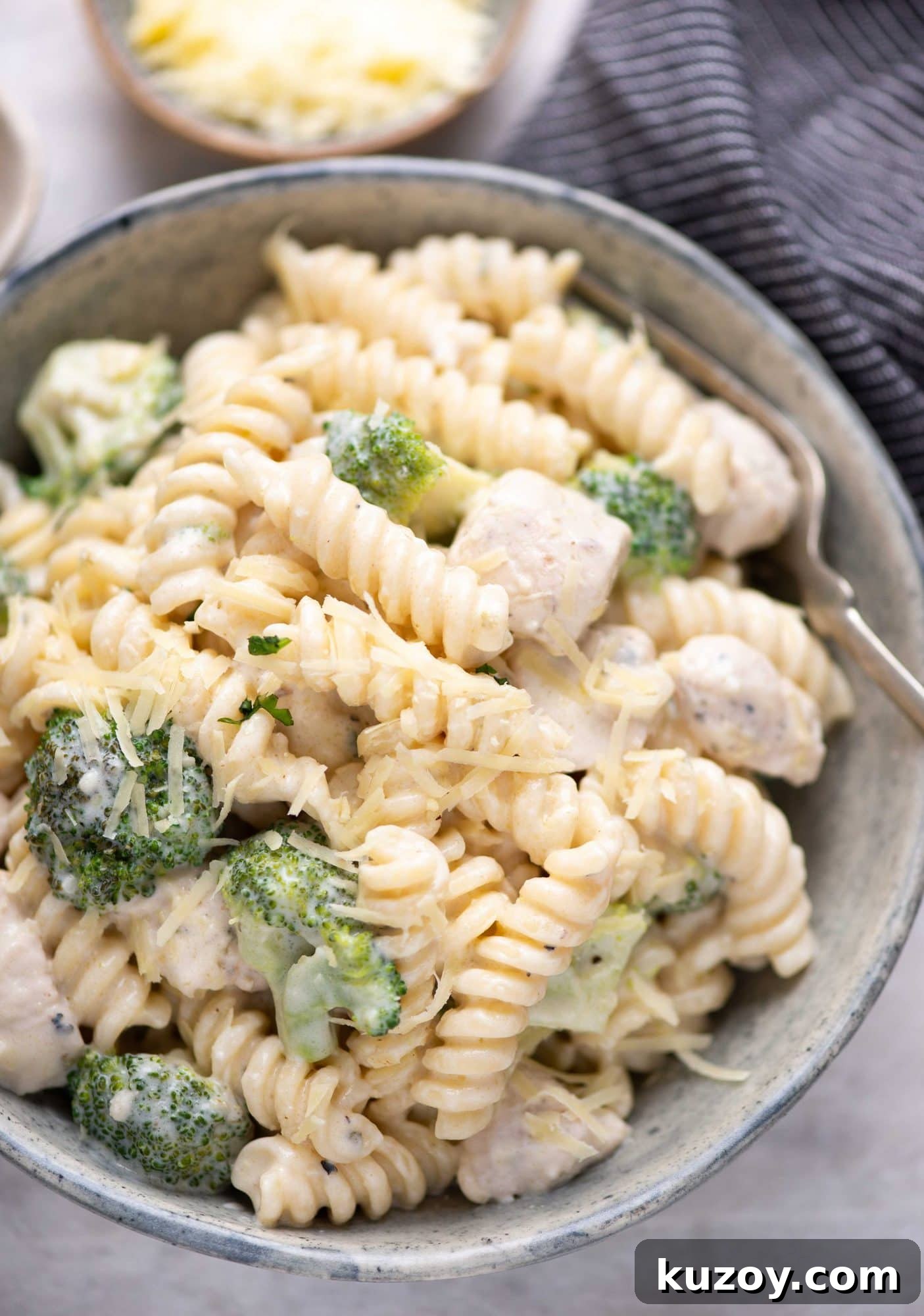 Creamy Chicken and Broccoli Pasta Recipe for Busy Weeknights 6 Creamy Chicken broccoli pasta is a comforting dinner recipe, that everyone loves in the family. The rich creamy garlic parmesan sauce is made with butter, flour, heavy cream and parmesan cheese.