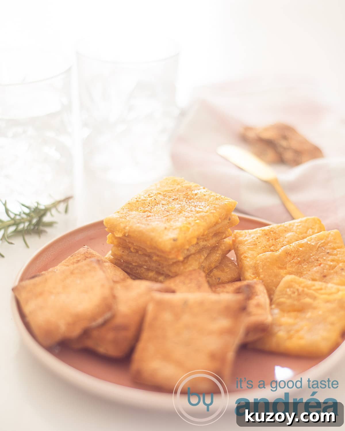 2 Crispy Homemade Cracker Bread Recipes You Can Bake Now 7 Crackers