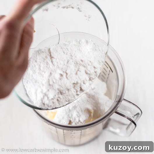 Keto Cranberry Vanilla Buttercream with Spicy Twist 5 Powdered Erythritol | Low-Carb, So Simple