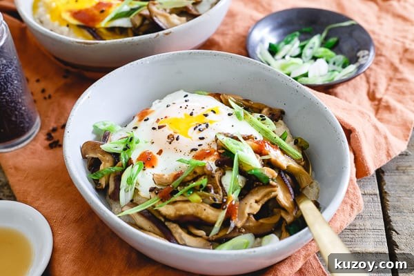 Savory Asian Oatbran Bowl: Ginger-Sesame Breakfast & Lunch Recipe 5 Savory Asian Oat Bran topped with mushrooms and green onions.