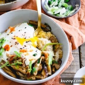 Savory Asian Oatbran Bowl: Ginger-Sesame Breakfast & Lunch Recipe 8 This savory Asian oat bran is simmered with spices and topped with sauteed shiitake mushrooms, fried eggs and garnished with sriracha. It's the perfect savory breakfast twist to traditional oat bran.