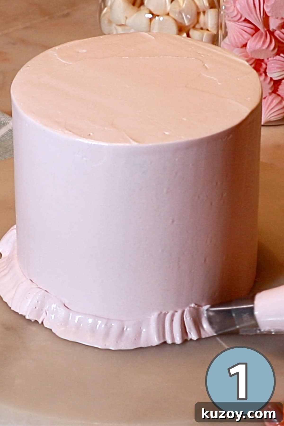 Vintage Pink Cake Ideas for Elegant Party Desserts 20 piping ruffles on the bottom edge of the cake