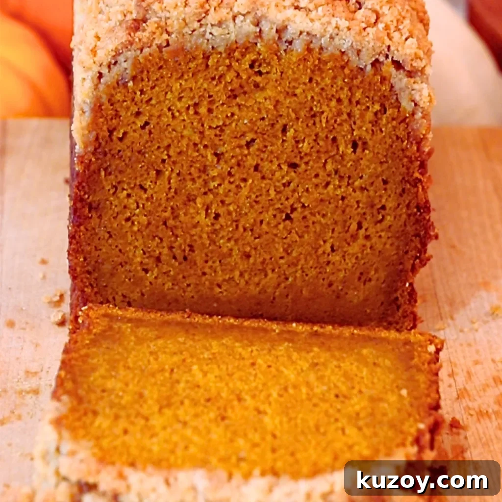 sliced pumpkin bread with streusel