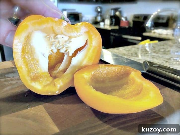 How to Cut a Bell Pepper Like a Pro: Quick Step-by-Step Guide 6 How to Cut a Bell Pepper