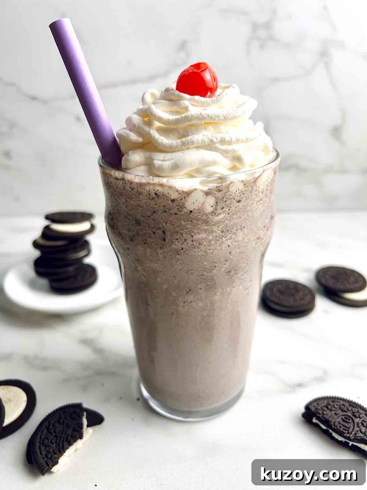 Baskin-Robbins Oreo Milkshake Recipe & Nutrition Guide 2 angled view of milkshake