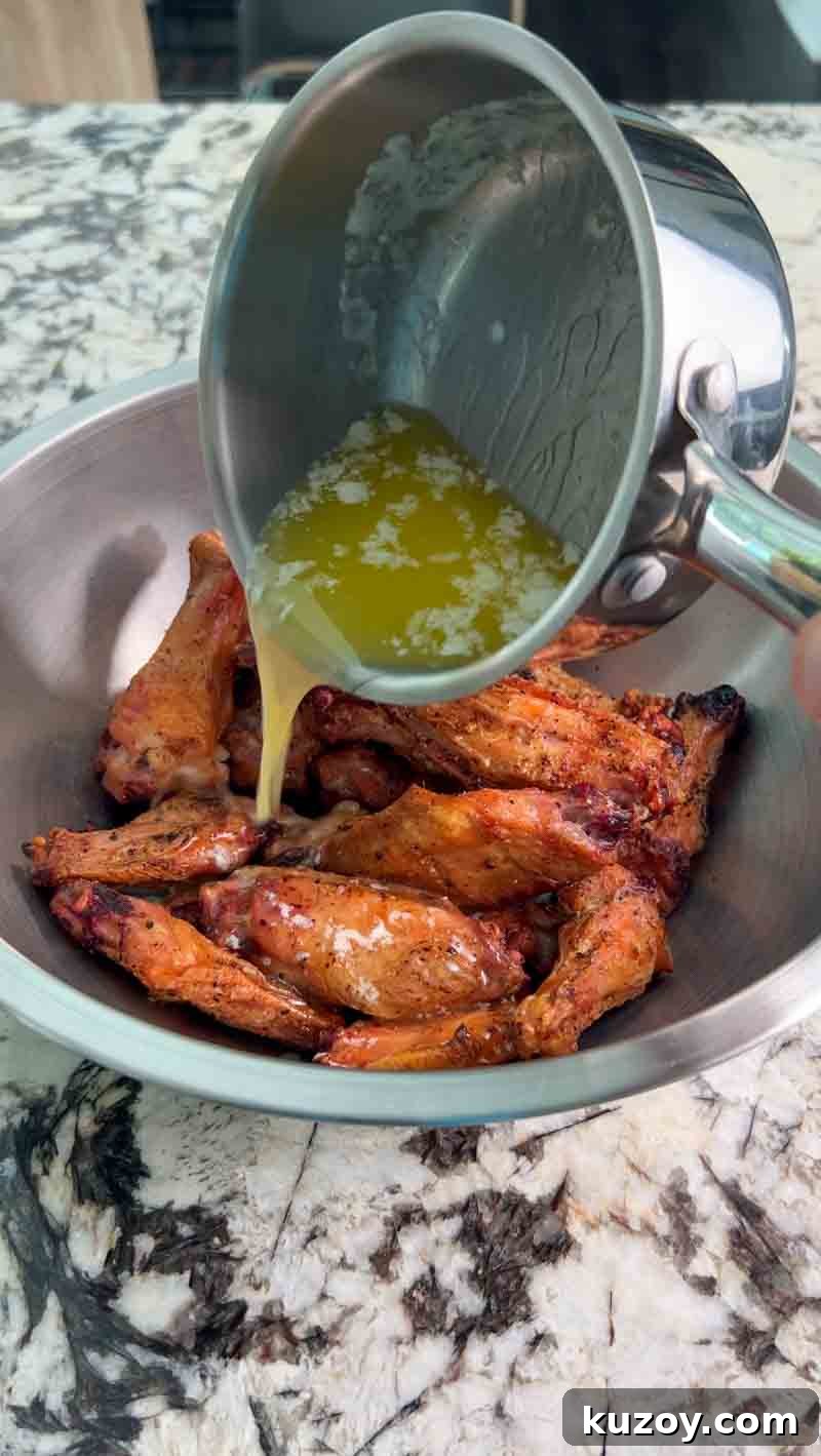 Crispy Garlic Parmesan Wings on the Big Green Egg: Perfect Recipe 14 Big Green Egg Garlic Parmesan Chicken Wings